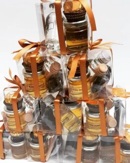 Sunnah Gift – Clear box – ZamZam,Honey,Kalmi dates,Chocolate (Personalized sticker)
