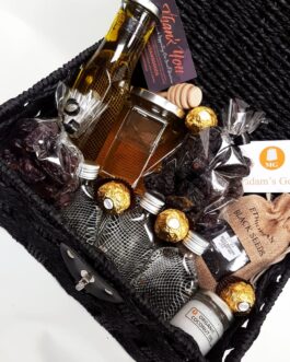 Sunnah Gift – Hamper basket  –  ajwah,kalmi,honey,olive oil,black seeds,zamzam, etc